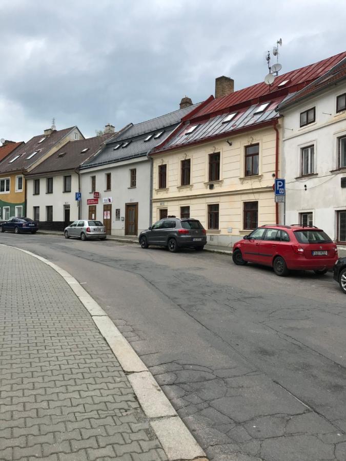 Apartman 3Kk 80 M2 S Virivkou A Saunou Йиглава Экстерьер фото